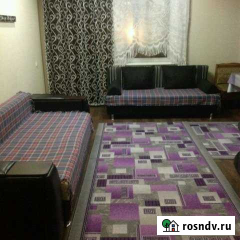 3-комнатная квартира, 90 м², 4/10 эт. в аренду посуточно в Набережных Челнах Набережные Челны - изображение 1