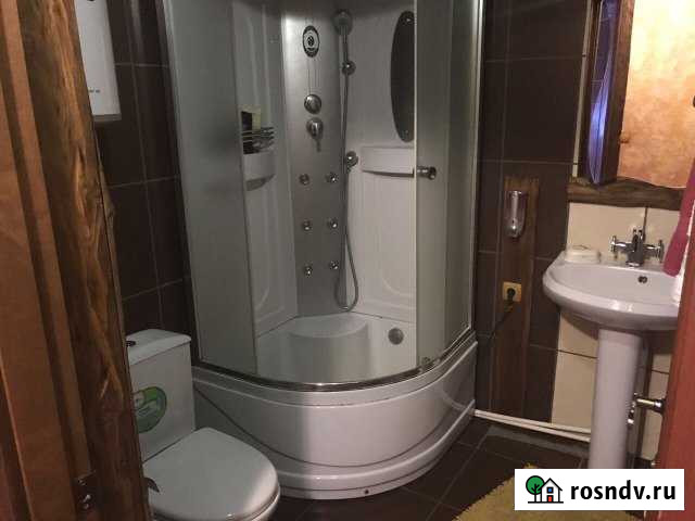 Комната 40 м² в 1-ком. кв., 1/1 эт. в аренду посуточно в Елизово Елизово - изображение 1