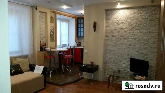 3-комнатная квартира, 60 м², 4/5 эт. в аренду посуточно в Тольятти Тольятти - изображение 1