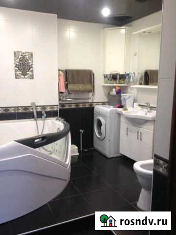 3-комнатная квартира, 95 м², 7/9 эт. в аренду на длительный срок в Нальчике Нальчик - изображение 1