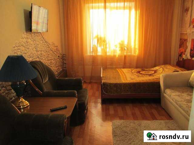 2-комнатная квартира, 52 м², 1/10 эт. в аренду посуточно в Нижнекамске Нижнекамск - изображение 1