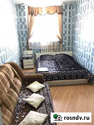 1-комнатная квартира, 32 м², 3/5 эт. в аренду посуточно в Воткинске Воткинск - изображение 1