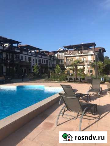 Таунхаус 130 м² на участке 400 сот. в аренду посуточно в Сочи Сочи - изображение 1