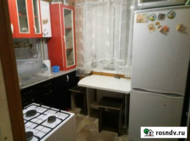 2-комнатная квартира, 50 м², 1/2 эт. в аренду на длительный срок в Бирюч Бирюч - изображение 1