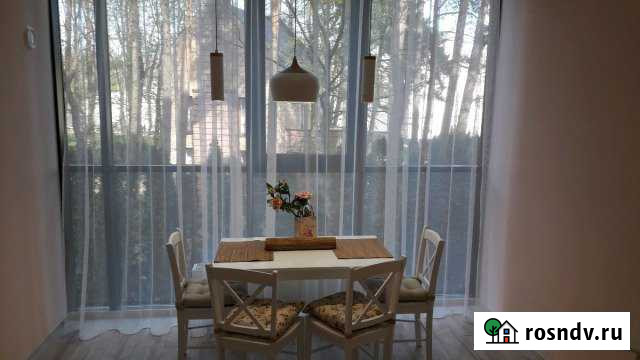 1-комнатная квартира, 60 м², 2/8 эт. в аренду посуточно в Светлогорске Светлогорск - изображение 1