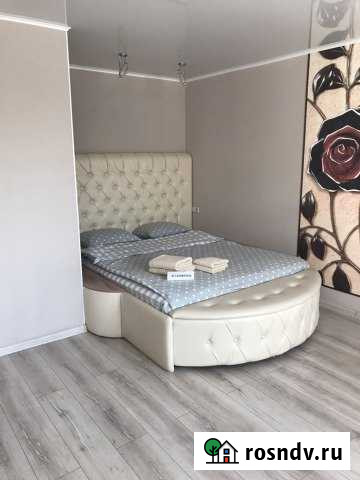 Квартира-студия, 32 м², 4/5 эт. в аренду посуточно в Новокузнецке Новокузнецк - изображение 1