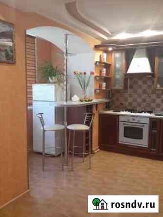3-комнатная квартира, 85 м², 3/5 эт. в аренду посуточно в Феодосии Феодосия