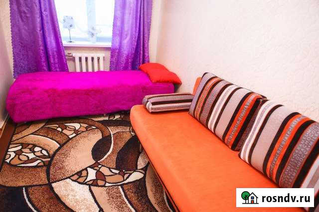 2-комнатная квартира, 43 м², 4/5 эт. в аренду посуточно в Каменске-Уральском Каменск-Уральский - изображение 1