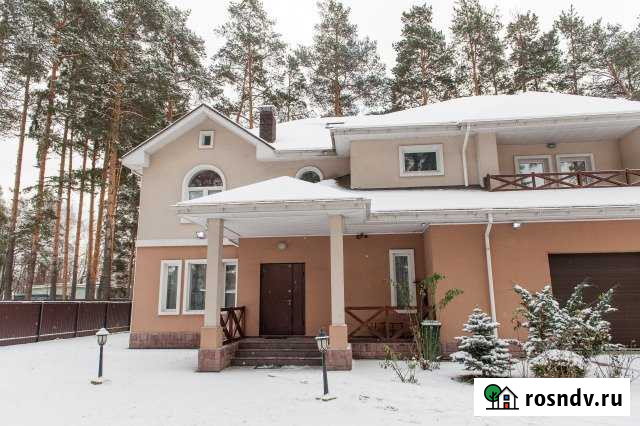 Коттедж 420 м² на участке 10 сот. в аренду посуточно в Подольске Подольск - изображение 1