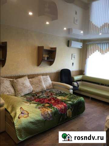 Квартира-студия, 45 м², 2/5 эт. в аренду посуточно в Комсомольске-на-Амуре Комсомольск-на-Амуре - изображение 1