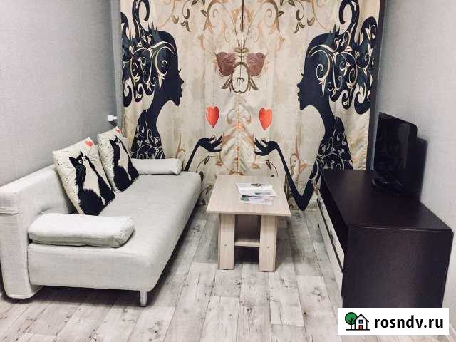 1-комнатная квартира, 29 м², 5/5 эт. в аренду посуточно в Сатке Сатка - изображение 1