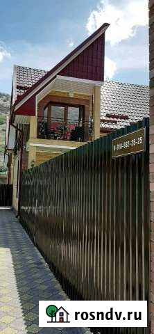 Коттедж 100 м² на участке 3 сот. в аренду посуточно в Алагире Алагир - изображение 1