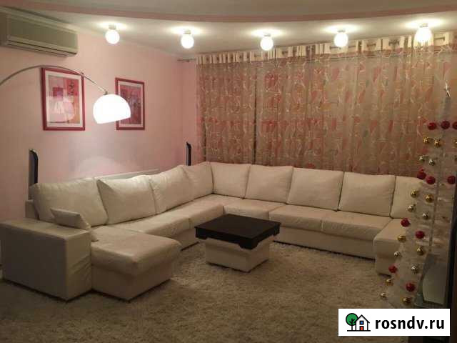 Коттедж 250 м² на участке 2 сот. в аренду посуточно в Новомихайловском кп Новомихайловский кп - изображение 1