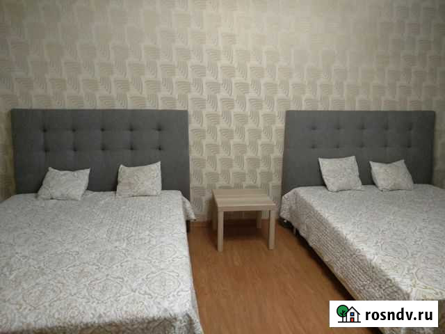 4-комнатная квартира, 128 м², 3/19 эт. в аренду посуточно в Новосибирске Новосибирск - изображение 1