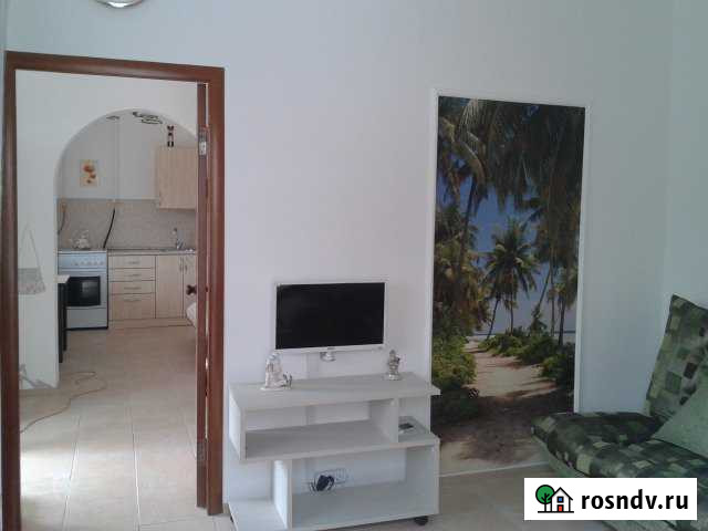 Дом 27 м² на участке 7 сот. в аренду посуточно в Туапсе Туапсе - изображение 1