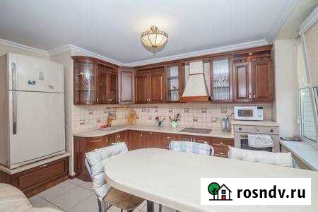 3-комнатная квартира, 100 м², 11/15 эт. в аренду посуточно в Ростове-на-Дону Ростов-на-Дону - изображение 1