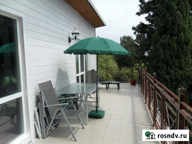 Квартира-студия, 60 м², 3/3 эт. в аренду посуточно в Алупке Алупка - изображение 1