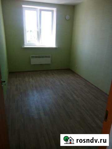 3-комнатная квартира, 74 м², 3/4 эт. на продажу в Гдове Гдов - изображение 1