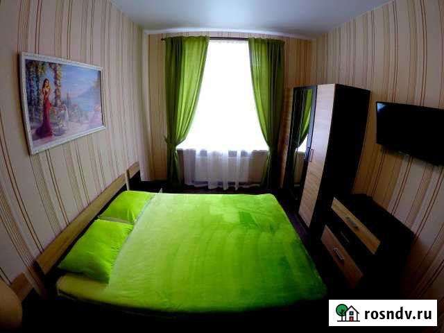 2-комнатная квартира, 60 м², 2/3 эт. в аренду посуточно в Симферополе Симферополь - изображение 1