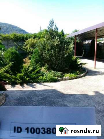 Коттедж 25 м² на участке 5 сот. в аренду посуточно в Небуге Небуг - изображение 1