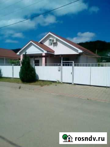 Коттедж 60 м² на участке 5 сот. в аренду посуточно в Джубге кп Джубга кп - изображение 1