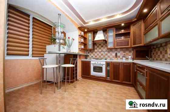 3-комнатная квартира, 80 м², 3/5 эт. в аренду посуточно в Феодосии Феодосия