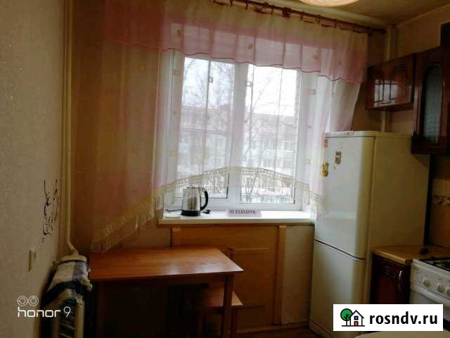 1-комнатная квартира, 35 м², 3/5 эт. в аренду посуточно в Кингисеппе Кингисепп - изображение 1