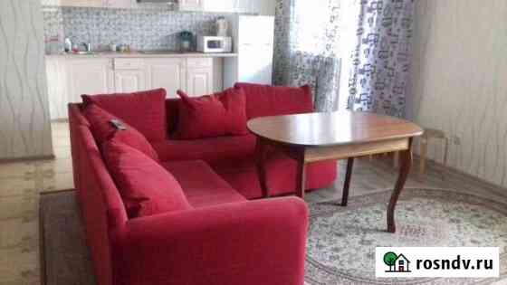 3-комнатная квартира, 95 м², 3/10 эт. в аренду посуточно в Омске Омск