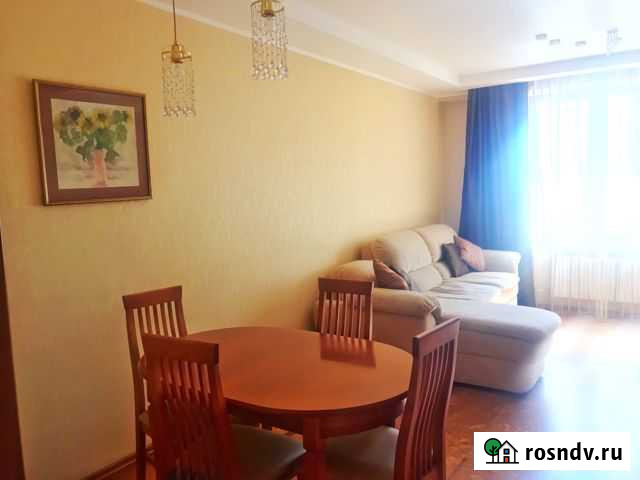 4-комнатная квартира, 100 м², 7/15 эт. в аренду посуточно в Новосибирске Новосибирск - изображение 1