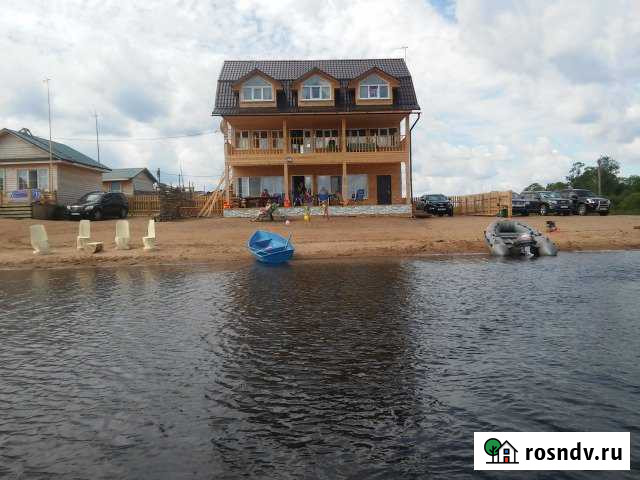 Коттедж 300 м² на участке 15 сот. в аренду посуточно в Осташкове Осташков - изображение 1