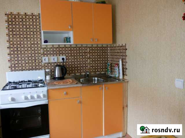 2-комнатная квартира, 60 м², 3/10 эт. в аренду посуточно в Энгельсе Энгельс - изображение 1