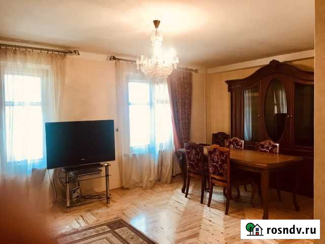 3-комнатная квартира, 70 м², 4/5 эт. в аренду на длительный срок в Каспийске Каспийск - изображение 1