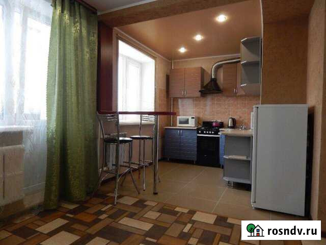 Квартира-студия, 35 м², 1/5 эт. в аренду посуточно в Балашове Балашов - изображение 1