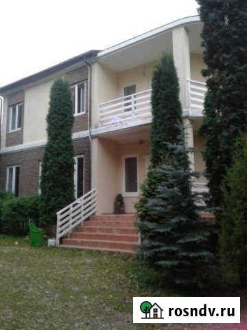 Коттедж 350 м² на участке 35 сот. в аренду посуточно в Химках Химки - изображение 1