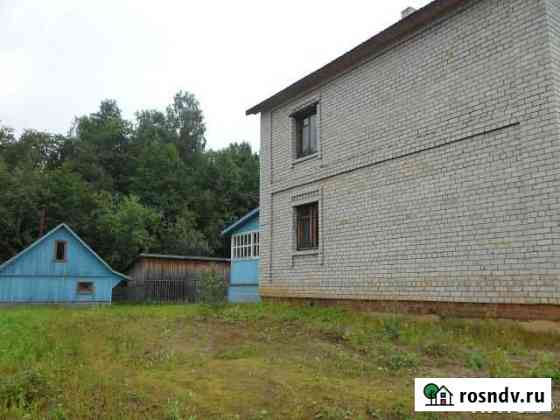 Дом 170 м² на участке 13.5 сот. на продажу в Белозерске Белозерск