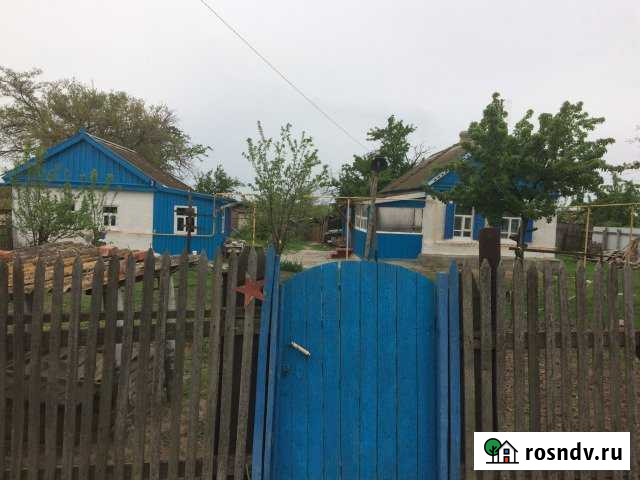 Дом 37 м² на участке 11 сот. на продажу в Котельниково Котельниково - изображение 1