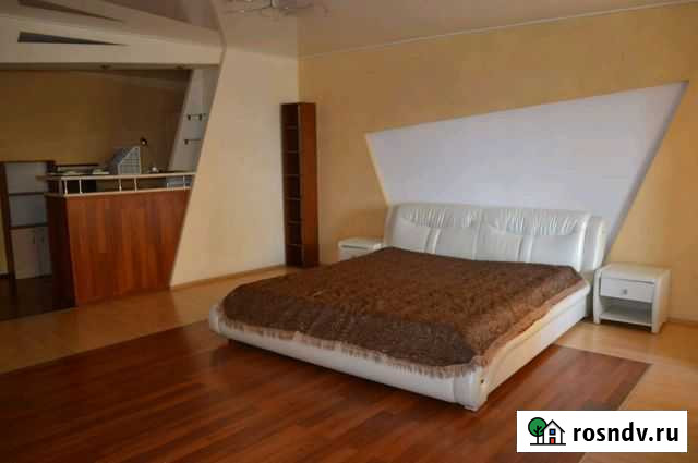 3-комнатная квартира, 240 м², 9/9 эт. в аренду на длительный срок в Благовещенске Благовещенск - изображение 1