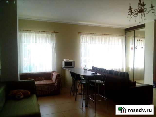 2-комнатная квартира, 72 м², 1/3 эт. в аренду посуточно в Мысхако Мысхако - изображение 1