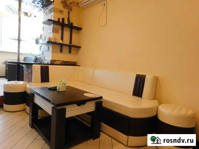 1-комнатная квартира, 43 м², 1/5 эт. в аренду посуточно в Россоши Россошь - изображение 1