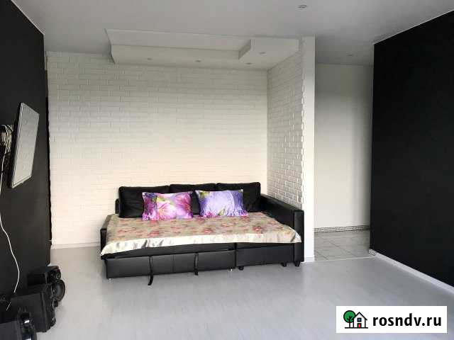 2-комнатная квартира, 45 м², 4/4 эт. в аренду посуточно в Таганроге Таганрог - изображение 1