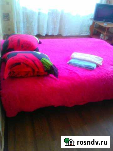 1-комнатная квартира, 40 м², 4/5 эт. в аренду посуточно в Усолье-Сибирском Усолье-Сибирское - изображение 1