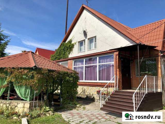 Дом 400 м² на участке 15 сот. в аренду посуточно в Санкт-Петербурге Санкт-Петербург - изображение 1