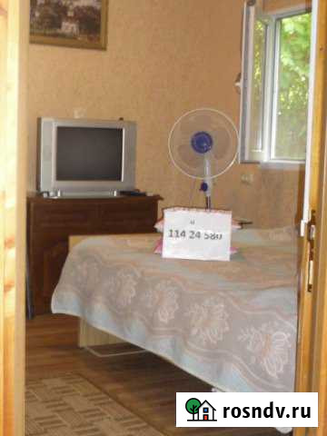 Дом 24 м² на участке 1 сот. в аренду посуточно в Ахтанизовской Ахтанизовская - изображение 1