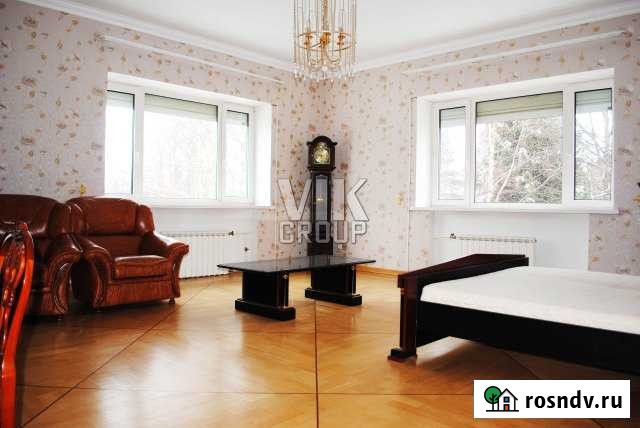 Дом 1261 м² на участке 45 сот. на продажу в Лобне Лобня - изображение 1