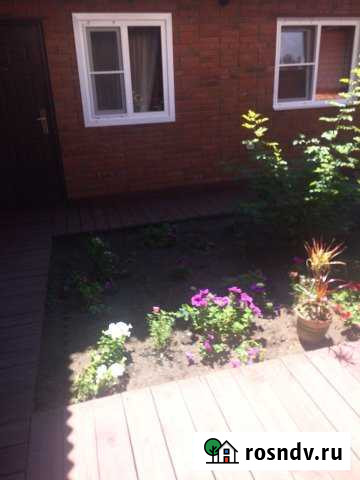 Комната 15 м² в 5-ком. кв., 2/2 эт. в аренду посуточно в Яровом Яровое - изображение 1