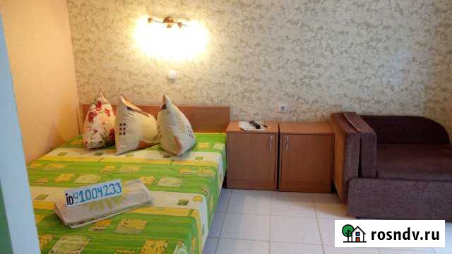 Дом 30 м² на участке 1 сот. в аренду посуточно в Новом Свете Республики Крым Новый Свет - изображение 1