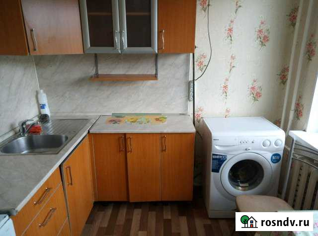 1-комнатная квартира, 32 м², 1/5 эт. в аренду на длительный срок на Лугах Луга - изображение 1