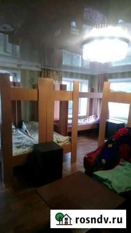 Комната 35 м² в 7-ком. кв., 2/2 эт. в аренду посуточно в Свободном Амурской области Свободный - изображение 1