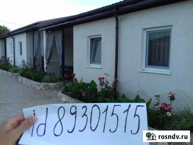 Дача 30 м² на участке 10 сот. в аренду посуточно в Черноморском Республики Крым Черноморское - изображение 1