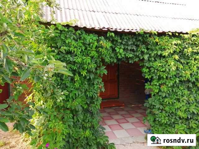 Коттедж 28 м² на участке 12 сот. в аренду посуточно в Должанской Должанская - изображение 1